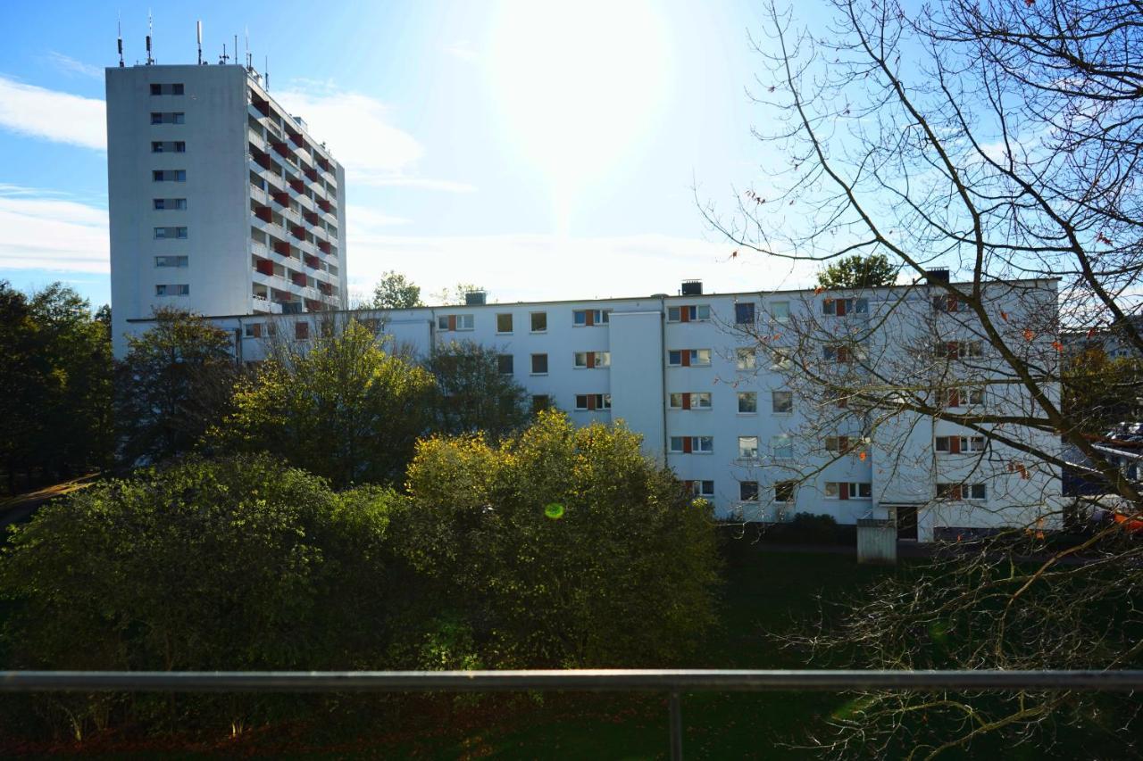 Ferienwohnung Unique: Cozy - Balcony - Kitchen - Netflix BRE Exterior foto